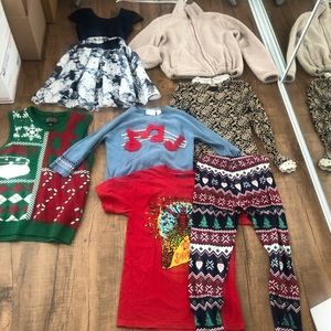 Huge Sweater Bundle Size Small